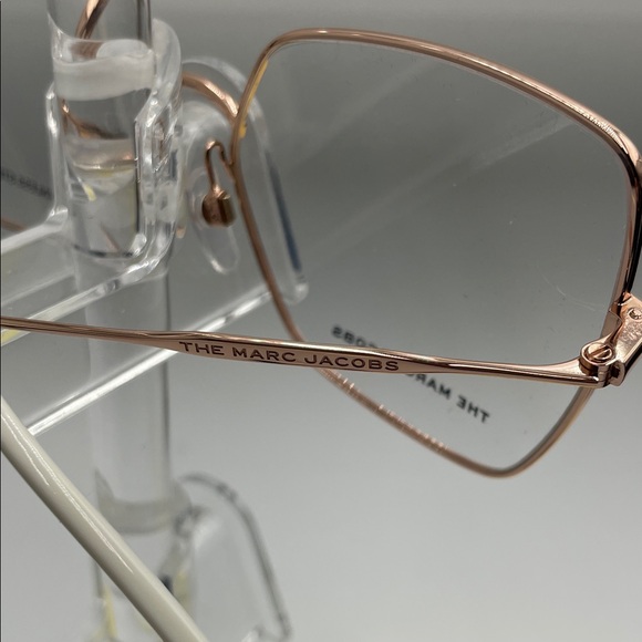 Marc Jacobs NEW Eyewear with Bright Yellow Case - Picture 4 of 4